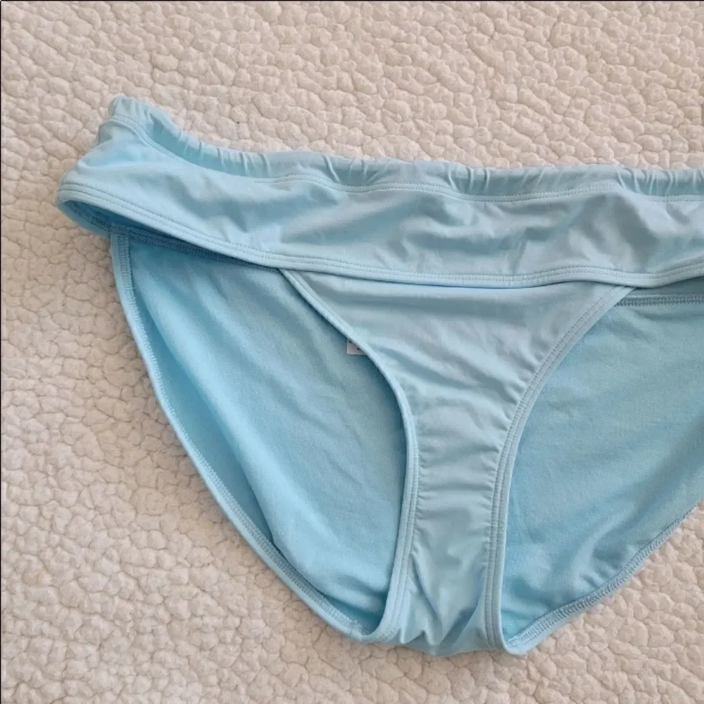 Athleta Side Tie Bottom!